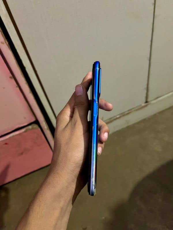 OPPO A54 0