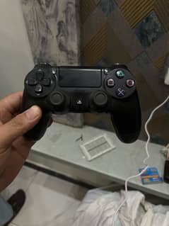 PS4 Controller