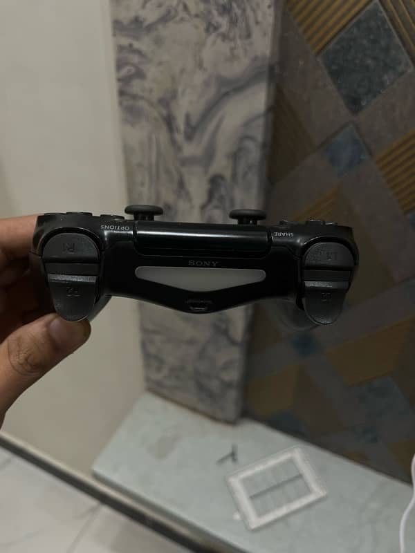 PS4 Controller 2