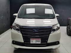 Toyota Noah 2015