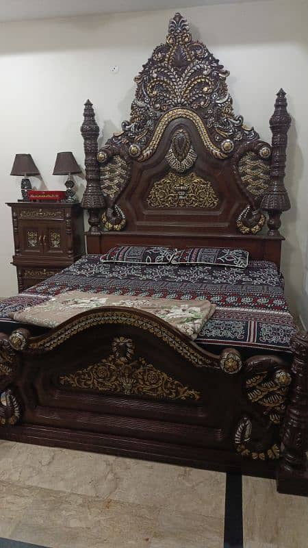 Doulbe Bed With Side Table & Dressing Table 1