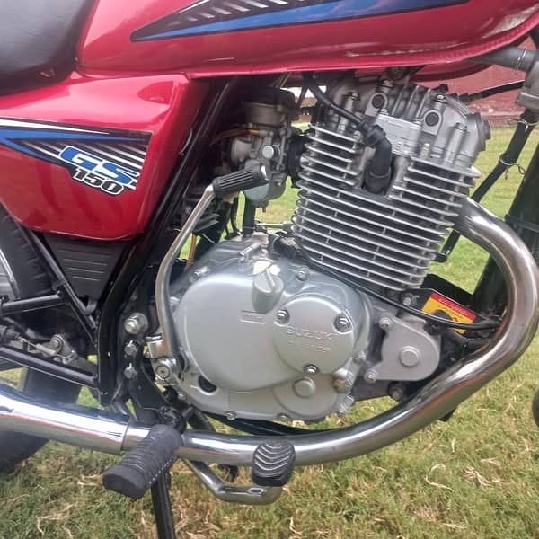 Suzuki GS 150 for sale excellent condition 4