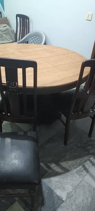 Dining Table+Chairs for sale 1