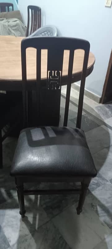 Dining Table+Chairs for sale 2