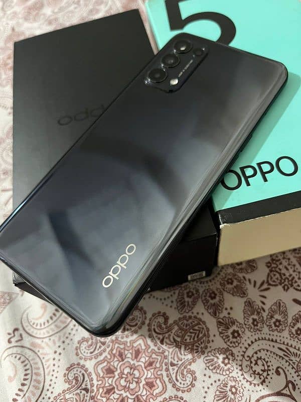 Oppo Reno 5 8+4GB Ram 128 GB 2