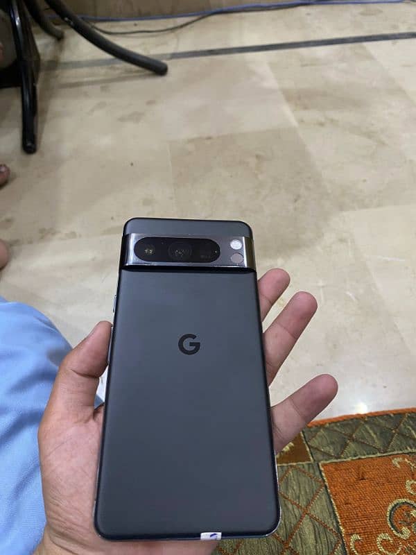 Google Pixel 8 Pro 7