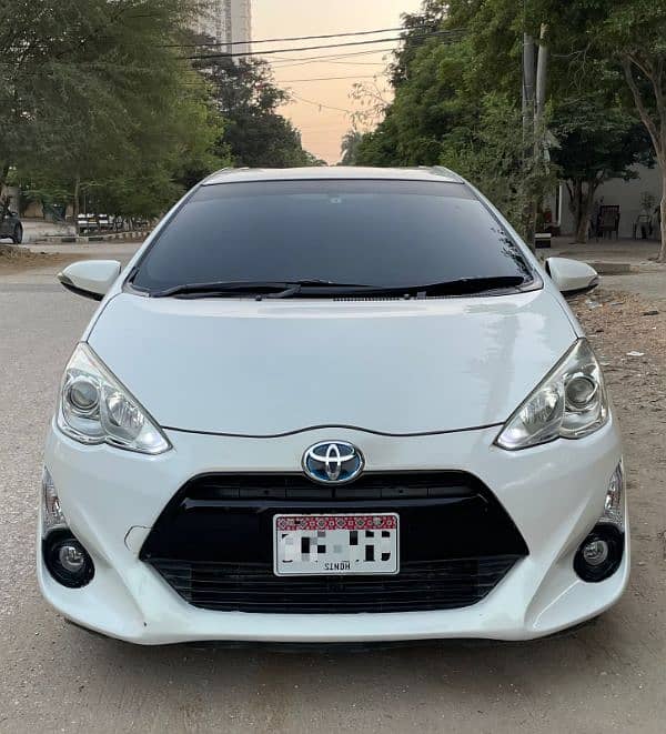 Toyota Aqua 2015 11