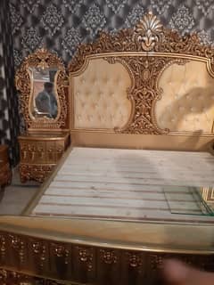 golden fancy bed dressing