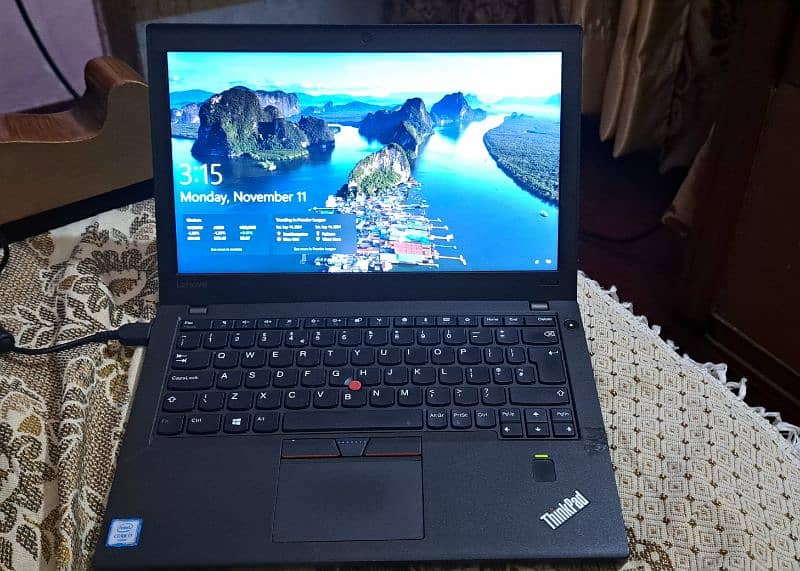 Lenovo ThinkPad X270 1