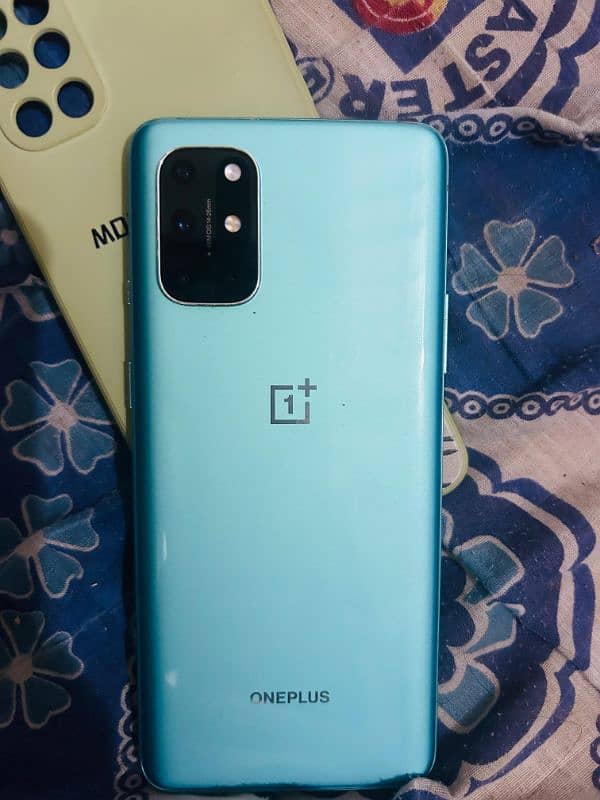 one plus 8T 0