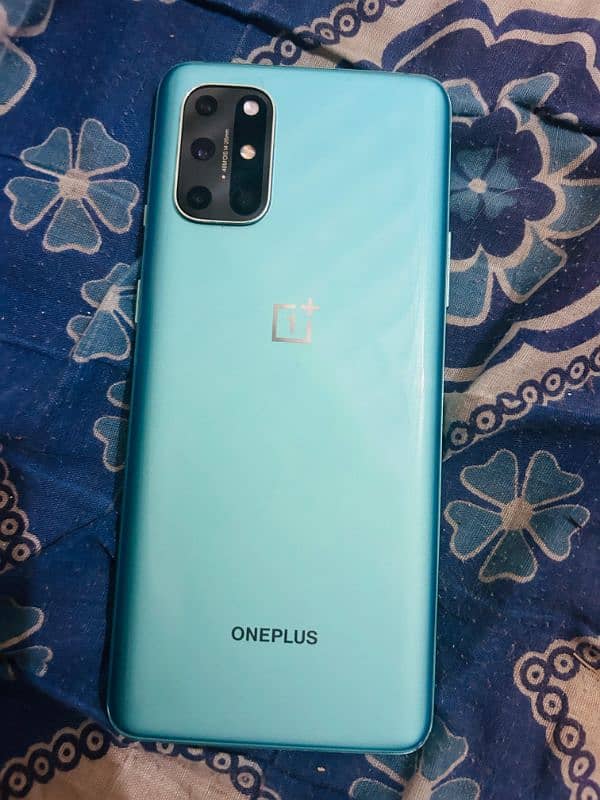 one plus 8T 4