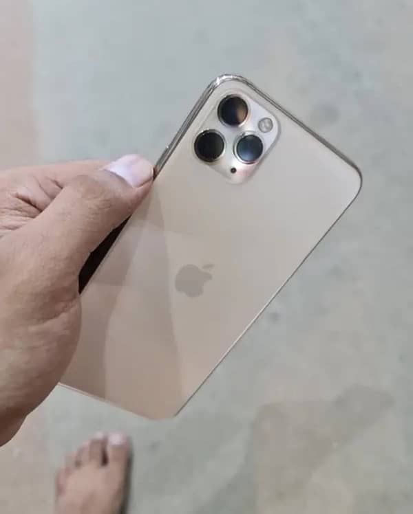 iPhone 11pro max 64gb non pta factory unlock serious buyer 3