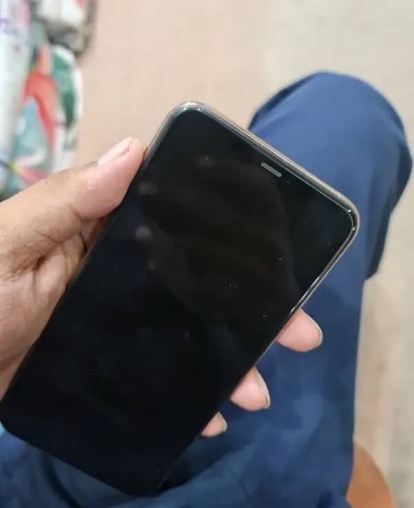 iPhone 11pro max 64gb non pta factory unlock serious buyer 6