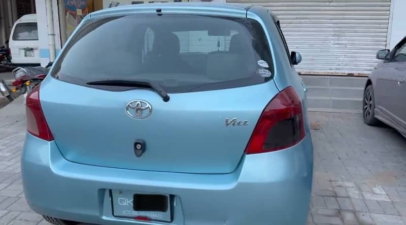 Toyota Vitz 2010 3