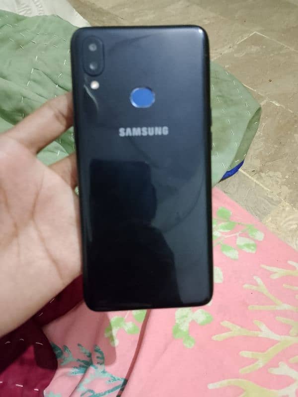 Samsung A10s 2Gb ram and momery 32Gb with box 0