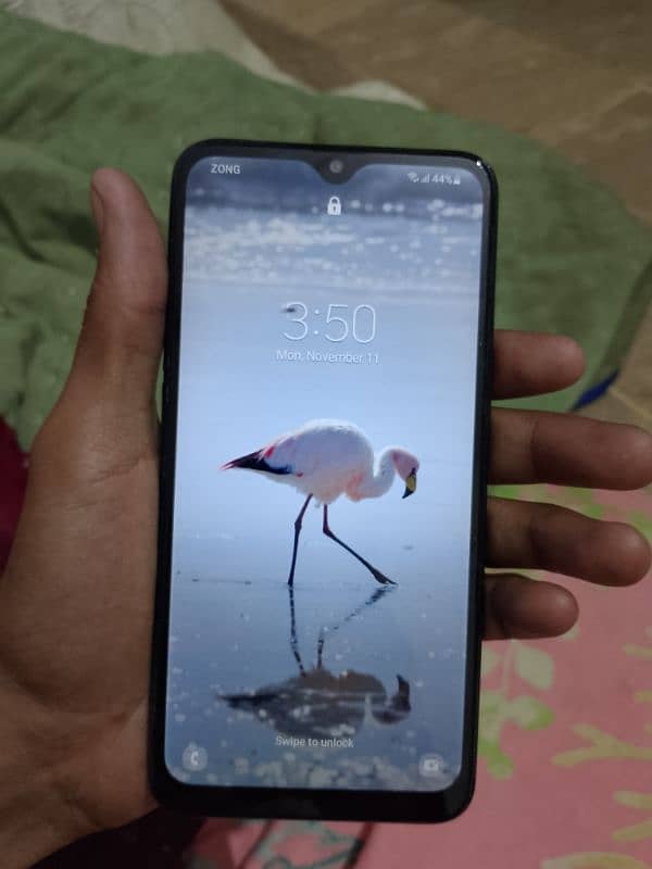 Samsung A10s 2Gb ram and momery 32Gb with box 2