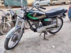 honda 125 2013 model bilkul saf bike hain