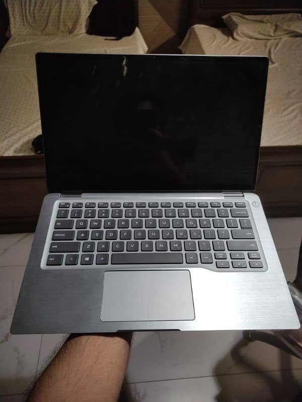 Dell latitude 7400 2 in 1 touch 2