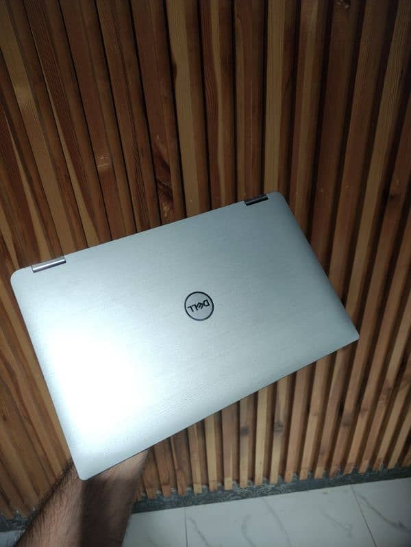 Dell latitude 7400 2 in 1 touch 4