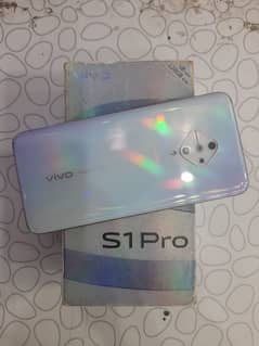 VIVO S1 PRO 8GB RAM 128GB MEMORY SET CHARGER AND BOX