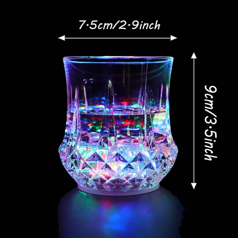 Flash Light Up Cups,Automatic Water Multicolor LED Glasses For kids 3