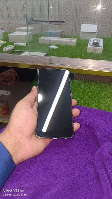 vivo y03 4/64 gb new condition 1