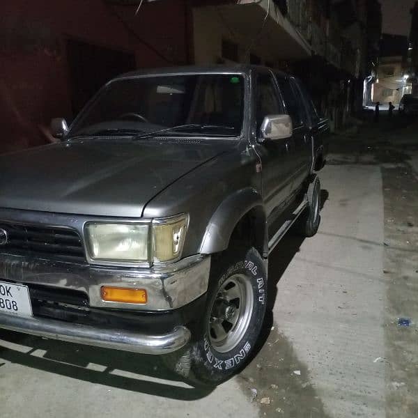 Toyota Hilux 1993 5