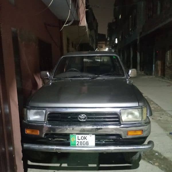 Toyota Hilux 1993 6