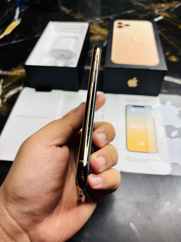 iPhone 11 Pro 256GB 2