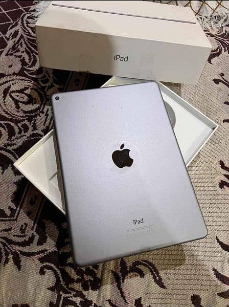 ipad mini :5; 0