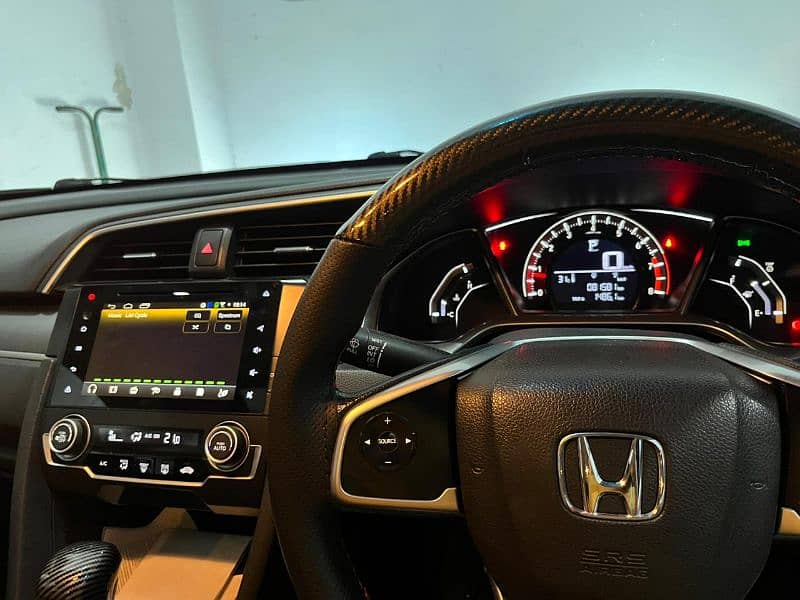 Honda Civic Oriel 2017 6