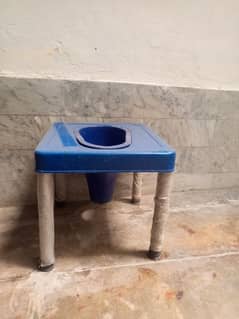 Plastic washroom chair