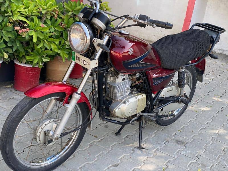 Suzuki GS 150cc 3