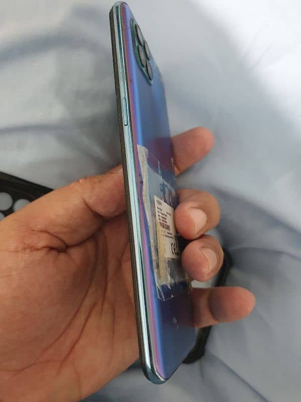 Oppo F17 Pro Screen changed with original VOOC charger exchange posibl 5