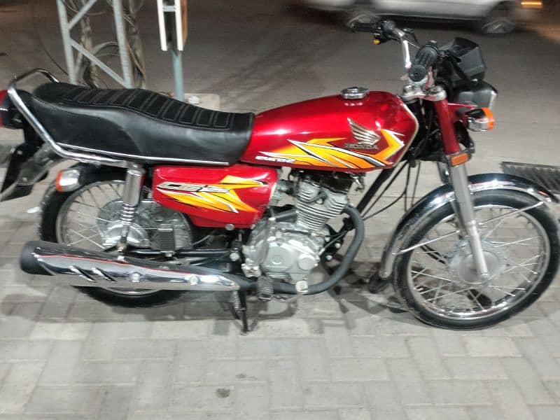 Honda CG125 model 2021 Rawalpindi number 03341511728 4