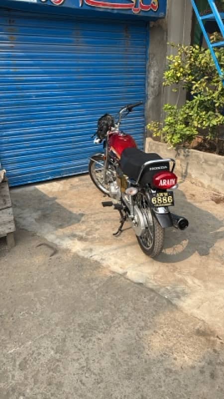 Honda 125 gold special edition 2