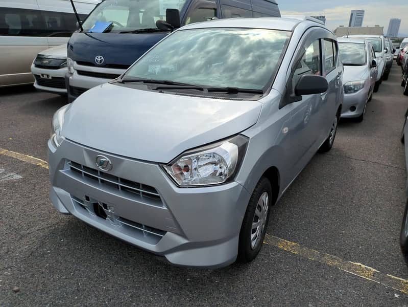 Daihatsu Mira 2021 0