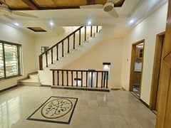 14marla 6beds neat and clean house for rent in G 14 4 islamabad