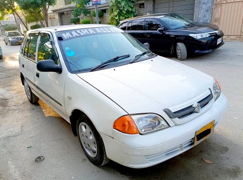 Suzuki Cultus 2014 euro white 2 se 3 piece touchup inner full original 2