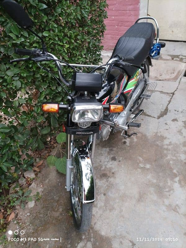 Honda CD 70 Black Color For Sale 3