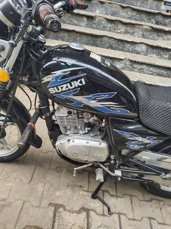 Suzuki gs 150 3