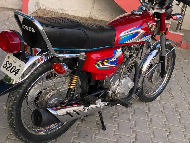 Honda 125CC 9