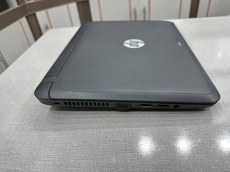 Laptop celeron 3855U Fast 9