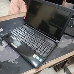 Fujitsu LIFEBOOK AH530 Laptop Core 2 Duo 250GB HDD 4GB Ram