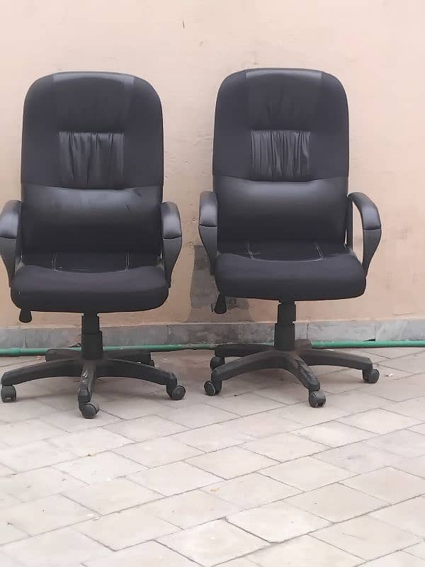 new condition chairs 4