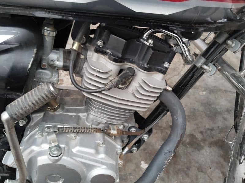 Honda 2024 model 125 10/10 condition 03007435496 7