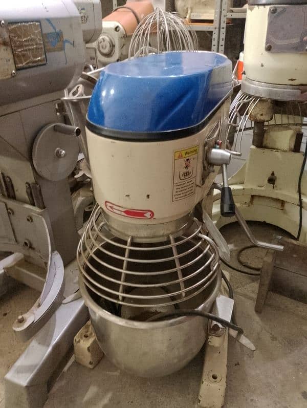 3kg dough mixer 5kg 10kg 20kg spailer pizza oven fryer grill table bre 1