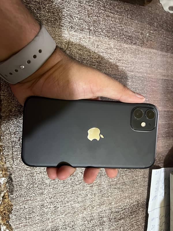 iPhone 11 128 gb pta approved with box 0