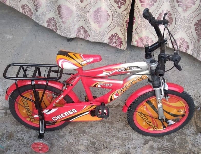 kids cycle size 16"inch age 4to8 new condition phone 0333 7105528 1