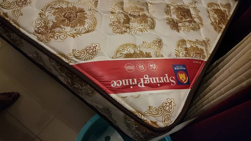 Double Bed Size Molty Spring Mattress 3